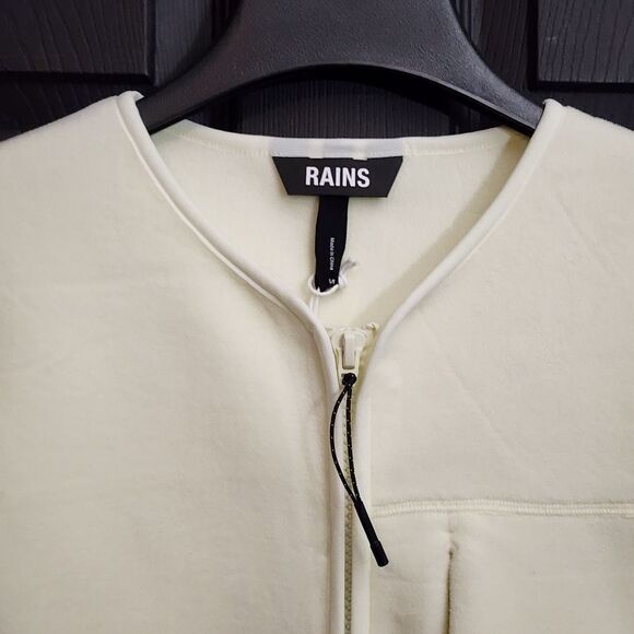 RAINS Bodywarmer Unisex Fleece Vest in Straw 518 - Picture 7 of 16